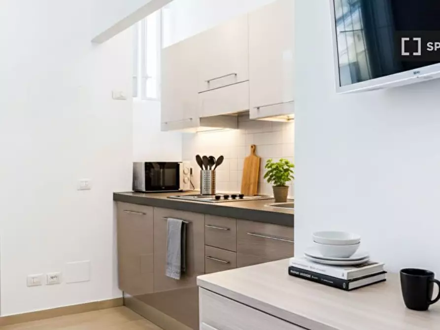 Immagine 2 di Ufficio in affitto  in Via Scrivia a Milano