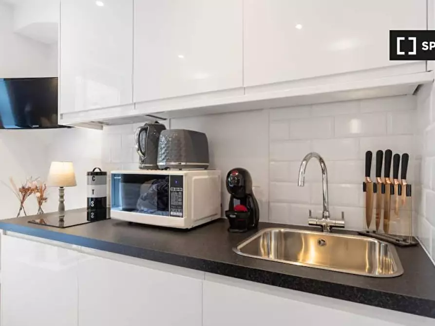 Immagine 15 di Ufficio in affitto  in Flat 32-34 Swinton StLondon WC1X 9NX a Camden Town