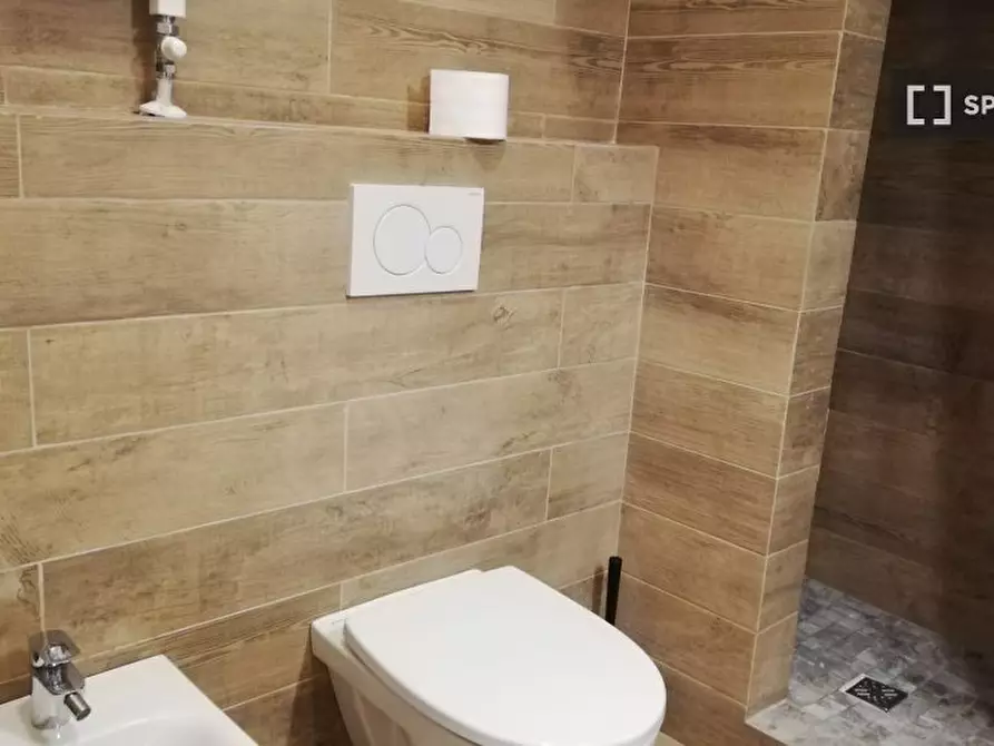 Immagine 9 di Ufficio in affitto  in Via Zamboni a Bologna