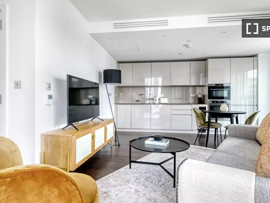 Immagine 3 di Appartamento in affitto  in Wandsworth Rd a Lambeth