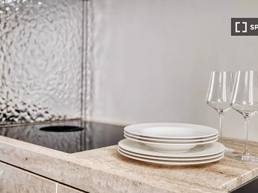 Immagine 14 di Appartamento in affitto  in V. Archimede a Milano