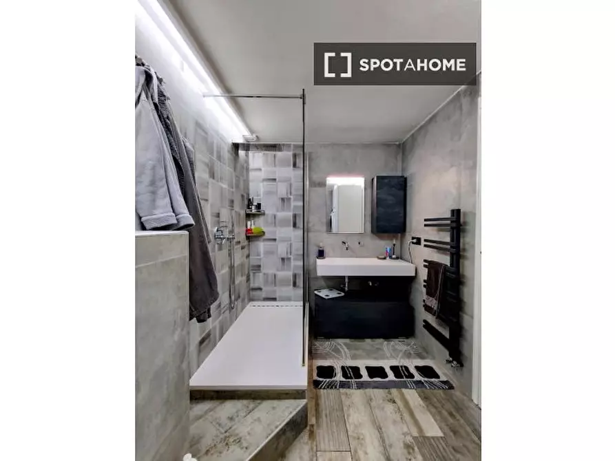 Immagine 18 di Ufficio in affitto  in Via Quirino di Marzio a Bologna