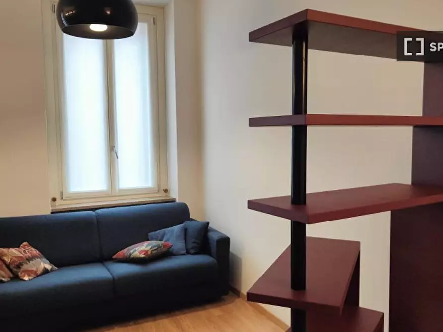 Immagine 2 di Ufficio in affitto  in Via Quadronno a Milano
