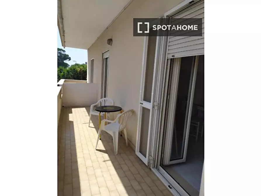 Immagine 9 di Appartamento in affitto  in Via Cicerone a Aprilia