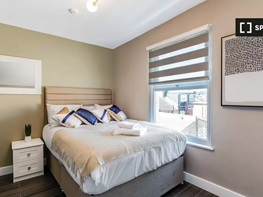 Immagine 11 di Ufficio in affitto  in High Rd a Tottenham