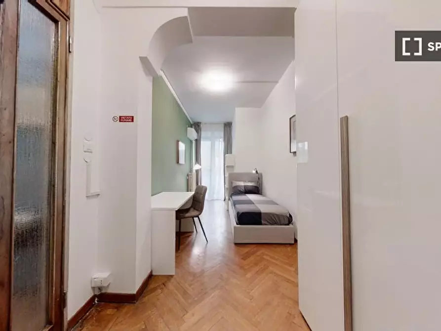 Immagine 4 di Camera condivisa in affitto  in VIA Ugo foscolo a Padova