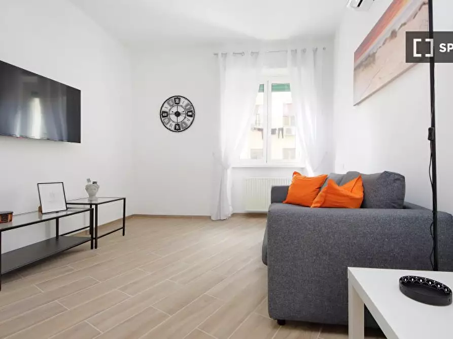 Immagine 6 di Appartamento in affitto  in Via Lorenzo il Magnifico a Roma