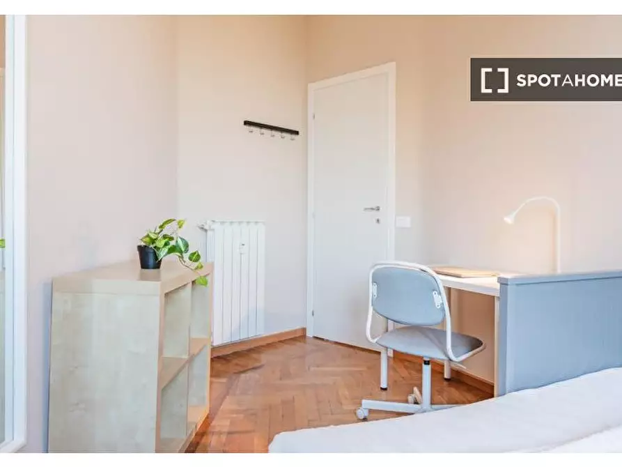 Immagine 5 di Camera condivisa in affitto  in Corso Ventidue Marzo a Milano