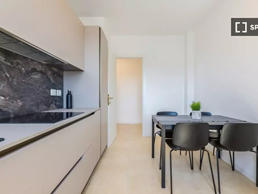 Immagine 13 di Camera condivisa in affitto  in Famagosta a Milano