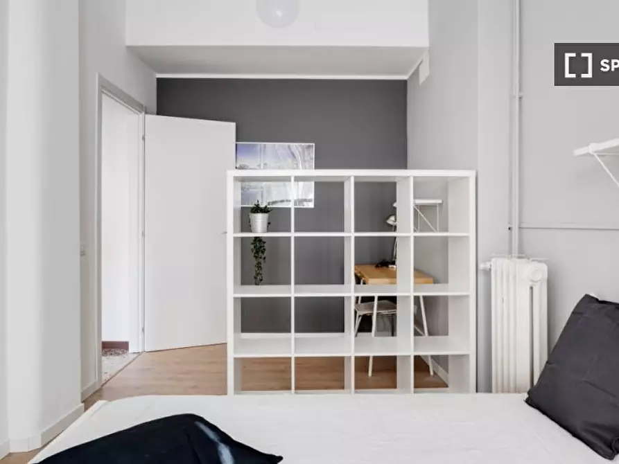 Immagine 2 di Camera condivisa in affitto  in Via Annibale Caretta a Milano