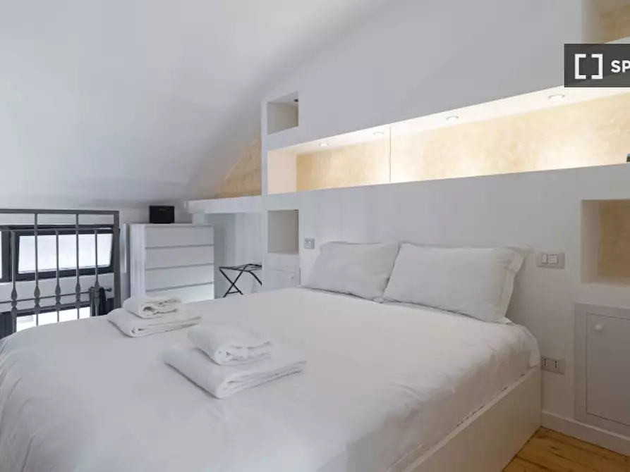 Immagine 16 di Appartamento in affitto  in Via Spezia a Milano