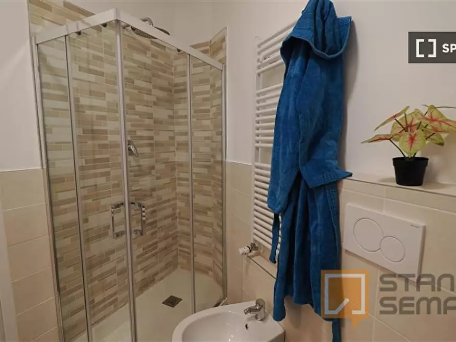 Immagine 11 di Camera condivisa in affitto  in Corso Peschiera a Torino