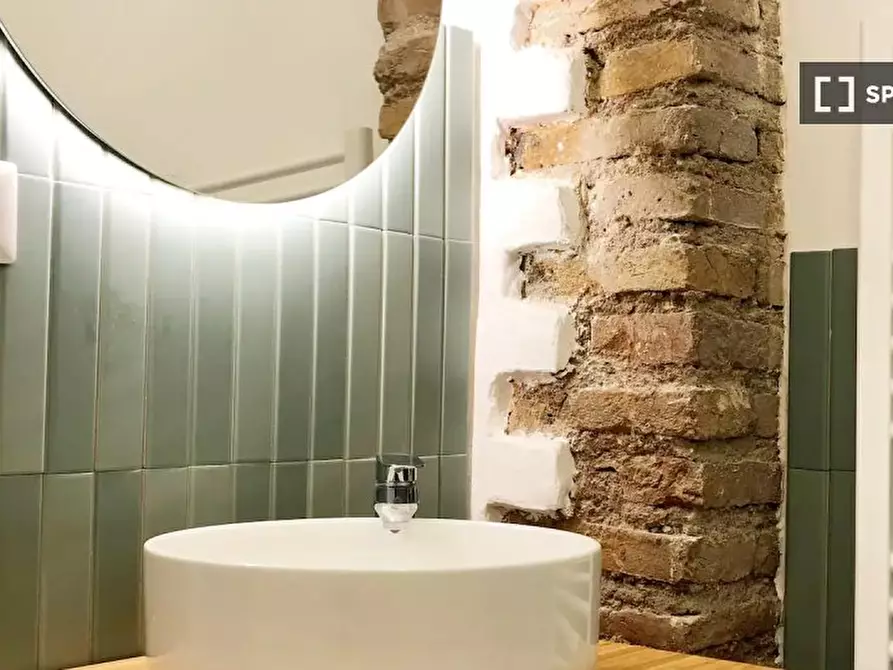 Immagine 13 di Appartamento in affitto  in Via di S. Giovanni in Laterano a Roma