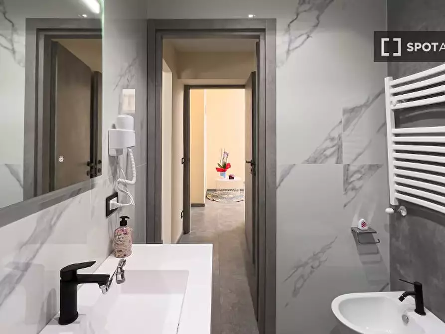 Immagine 8 di Appartamento in affitto  in Via dello Statuto a Roma