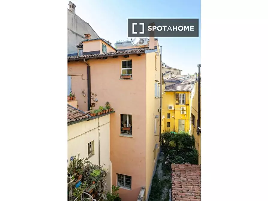 Immagine 8 di Appartamento in affitto  in Via Zamboni a Bologna