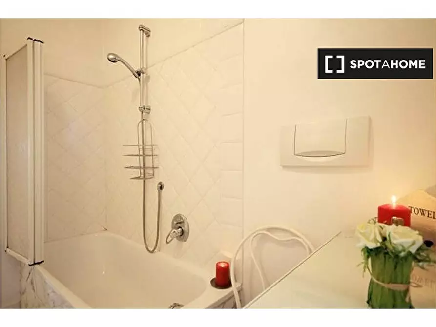 Immagine 10 di Appartamento in affitto  in Costa dei Magnoli a Firenze