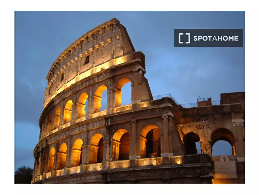 Immagine 3 di Appartamento in affitto  in Via di San Giovanni in Laterano a Roma