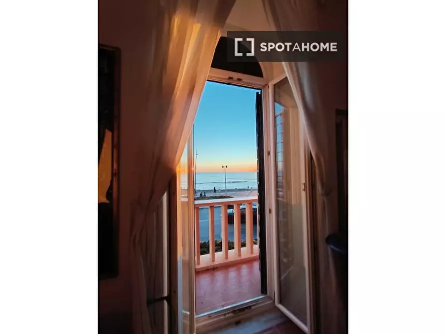 Immagine 2 di Ufficio in affitto  in Lungomare Duca degli Abruzzi a Roma