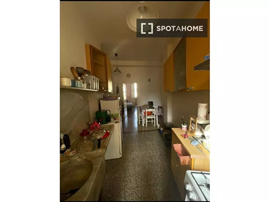 Immagine 4 di Camera condivisa in affitto  in Via Filippo Corridoni a Roma