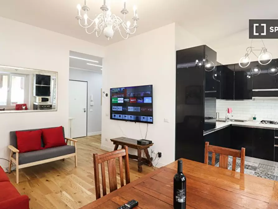 Immagine 3 di Camera condivisa in affitto  in Via Casilina a Roma