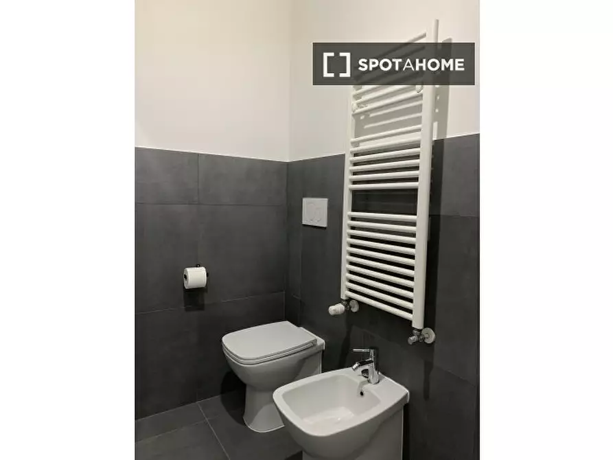 Immagine 7 di Appartamento in affitto  in Via Livigno a Milano