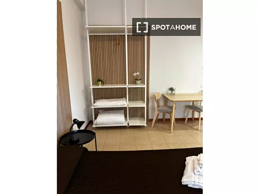 Immagine 10 di Ufficio in affitto  in Via Prenestina a Roma