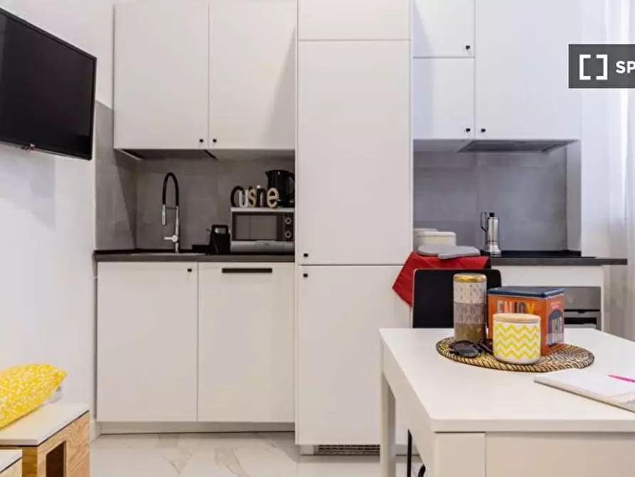 Immagine 13 di Camera condivisa in affitto  in Viale Bligny Milan a Milano