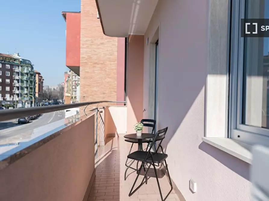 Immagine 12 di Appartamento in affitto  in Via Alfredo Comandini a Milano