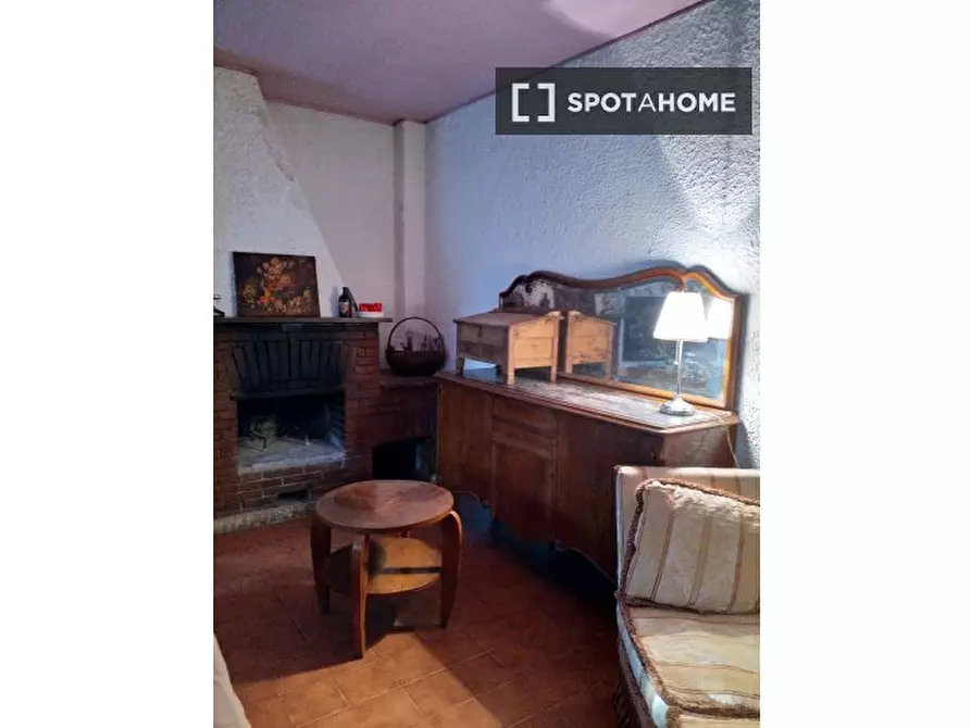 Immagine 11 di Camera condivisa in affitto  in Via delle Carrozze a Rocca Priora