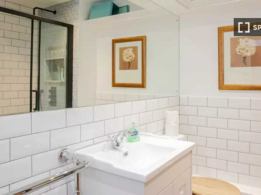 Immagine 13 di Appartamento in affitto  in apartment a 