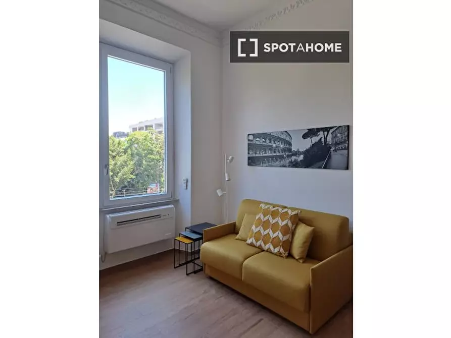 Immagine 8 di Ufficio in affitto  in Via Ippolito Nievo a Roma