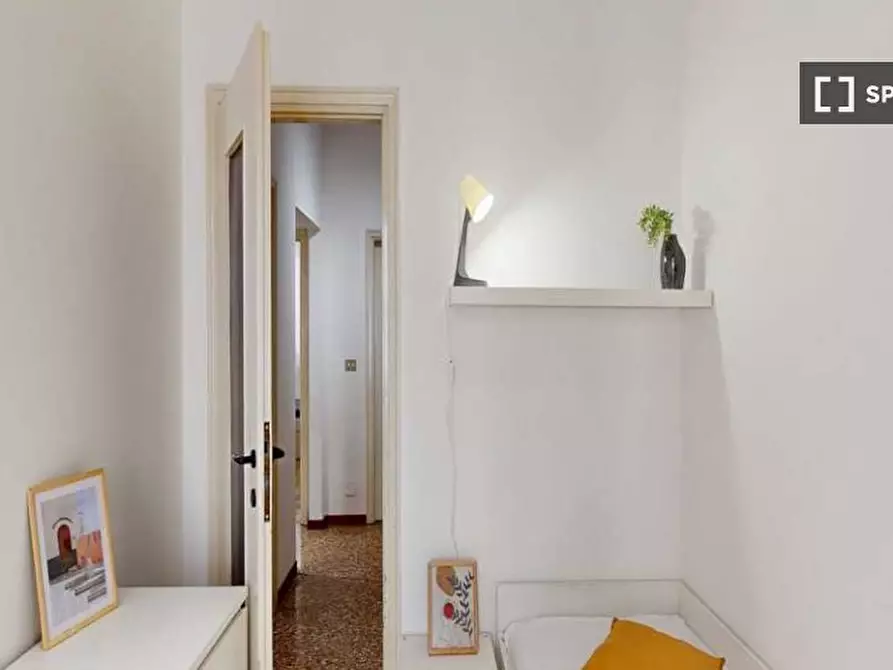 Immagine 3 di Camera condivisa in affitto  in Via Anco Marzio a Milano