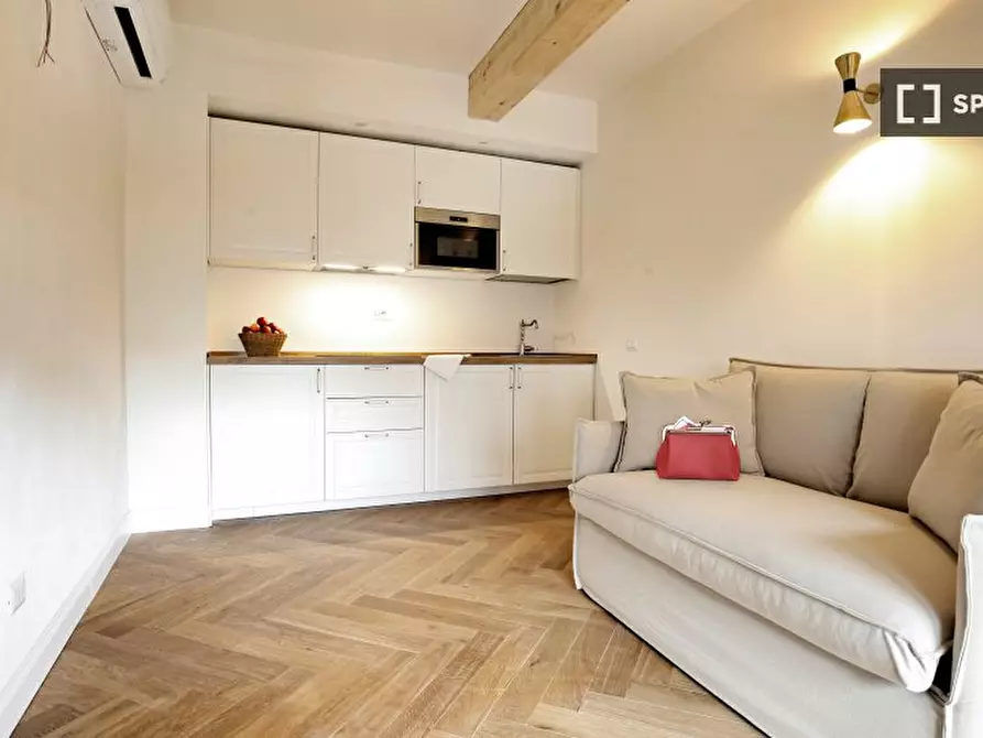 Immagine 2 di Ufficio in affitto  in Via Tertulliano a Milano