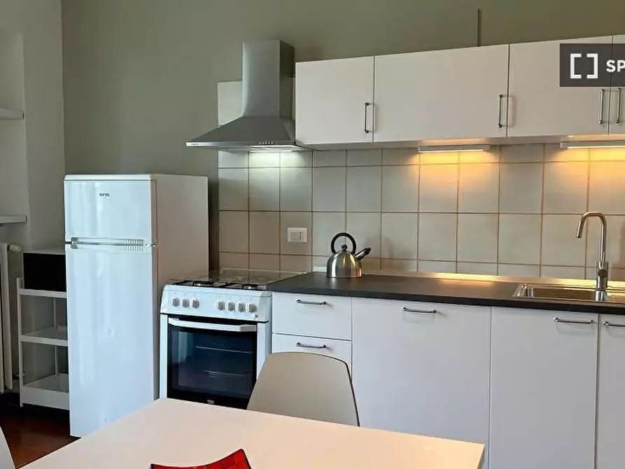 Immagine 5 di Appartamento in affitto  in Via Tavazzano a Milano