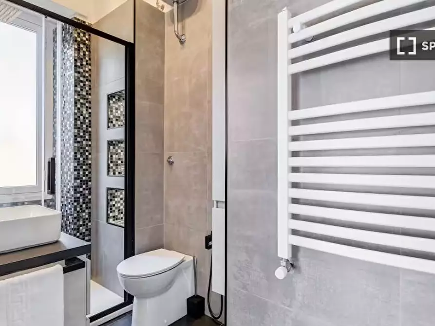 Immagine 6 di Appartamento in affitto  in Via Paolo Frisi a Roma