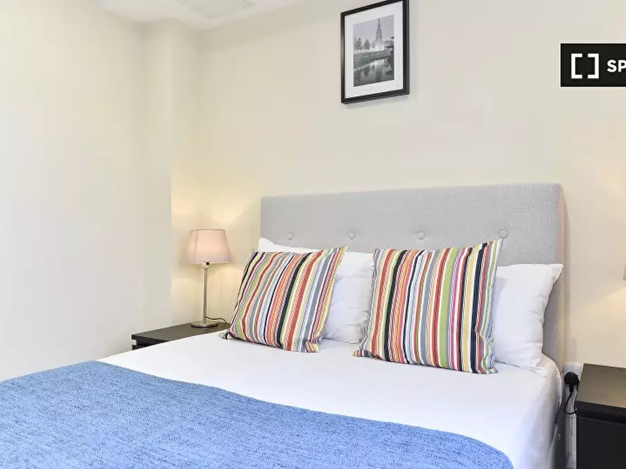 Immagine 11 di Appartamento in affitto  in Steward St a Poplar