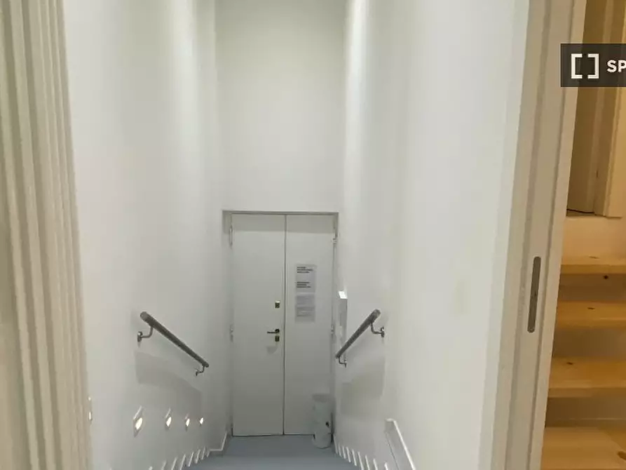 Immagine 19 di Appartamento in affitto  in Via Francesco Reina a Milano