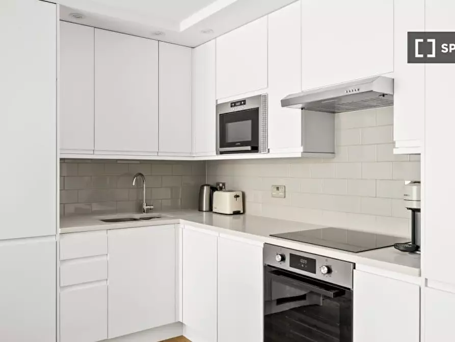 Immagine 4 di Appartamento in affitto  in Lower Marsh a Camberwell