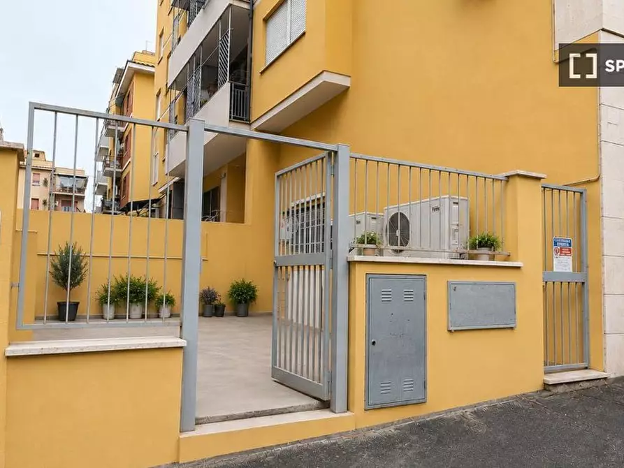 Immagine 4 di Appartamento in affitto  in Via Tommaso da Celano a Roma