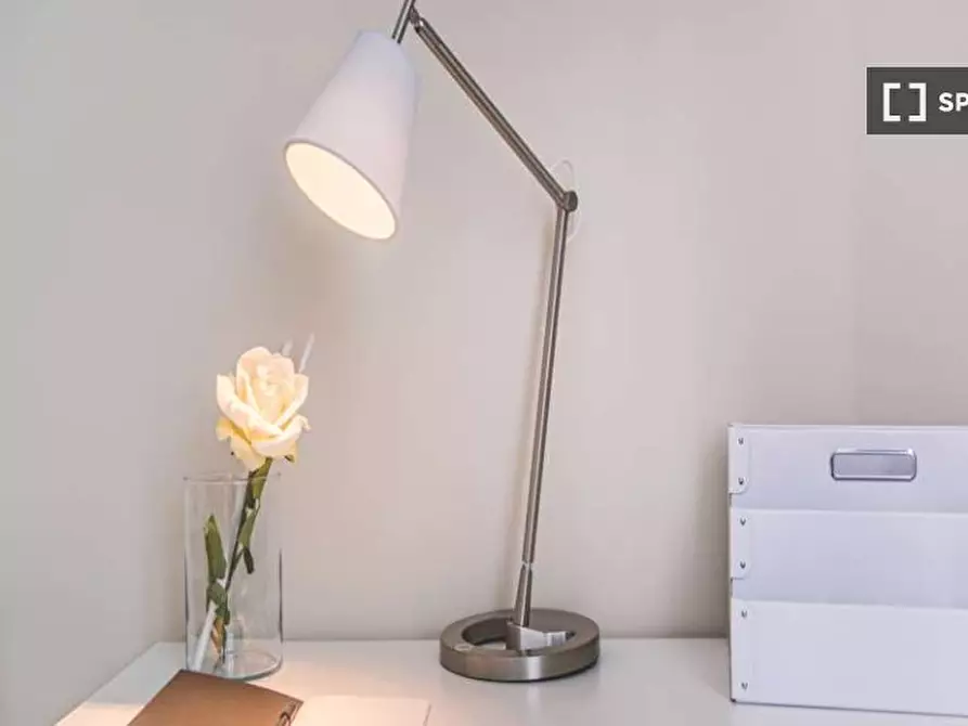 Immagine 1 di Camera condivisa in affitto  in Viale Nazario Sauro a Milano