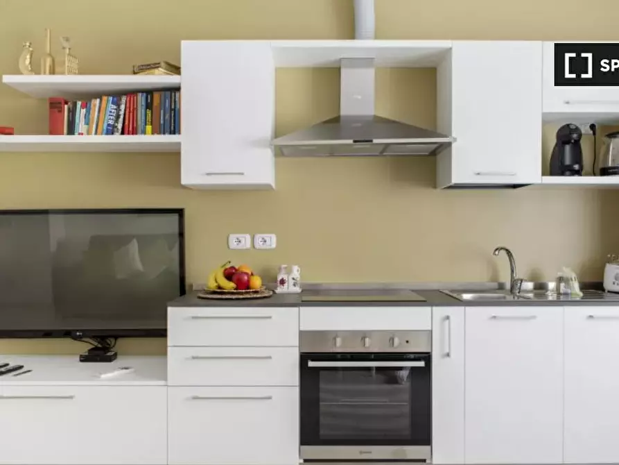 Immagine 3 di Appartamento in affitto  in Via Cairoli a Bologna