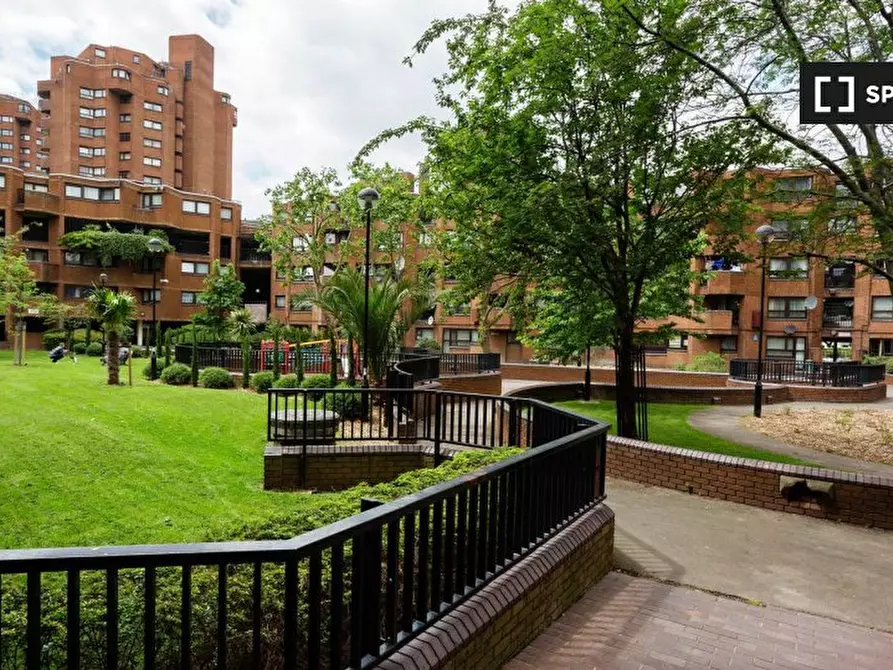 Immagine 11 di Ufficio in affitto  in Blantyre St a Kensington