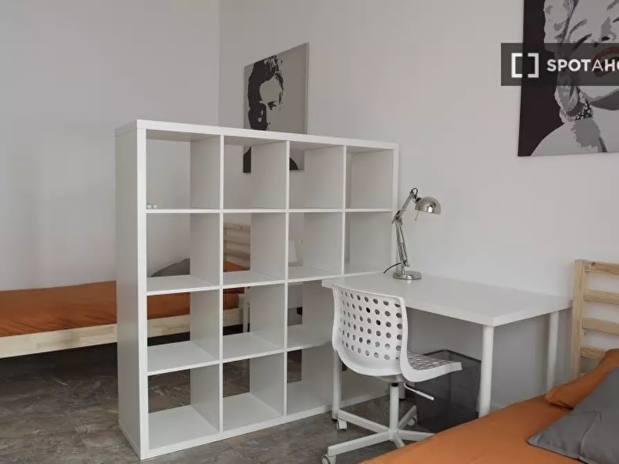 Immagine 11 di Camera condivisa in affitto  in Viale Piceno a Milano