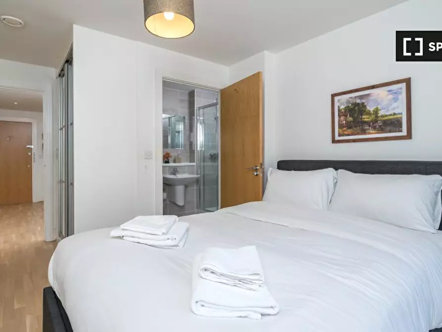 Immagine 14 di Appartamento in affitto  in Knightley Walk a Wandsworth