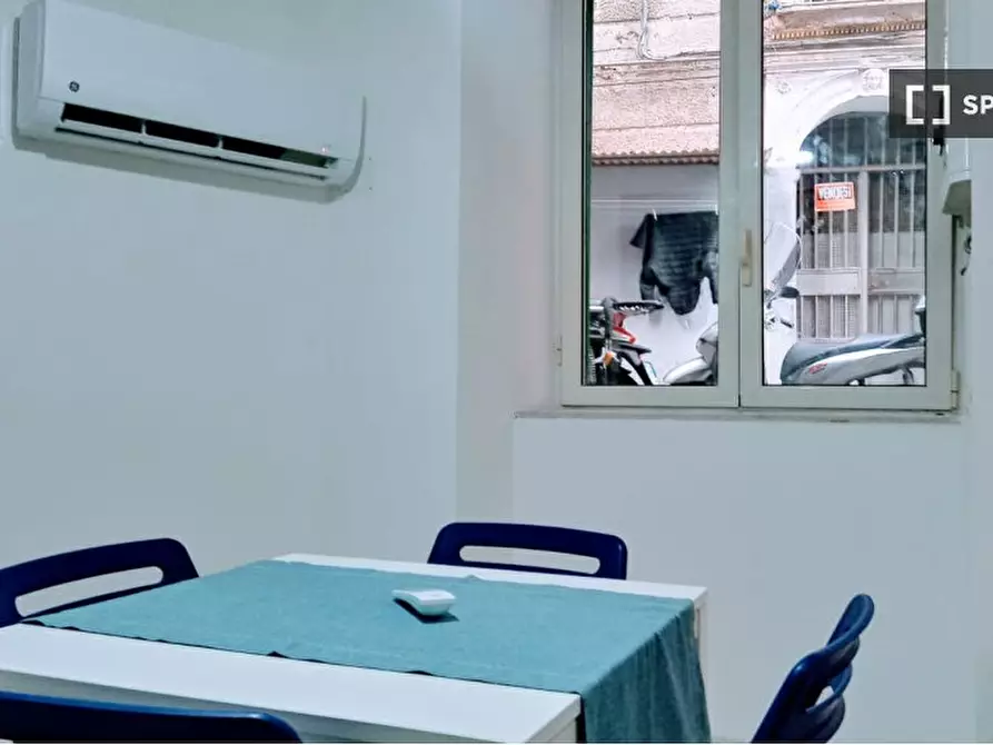Immagine 4 di Appartamento in affitto  in Salita Sant'Antonio Ai Monti a Napoli