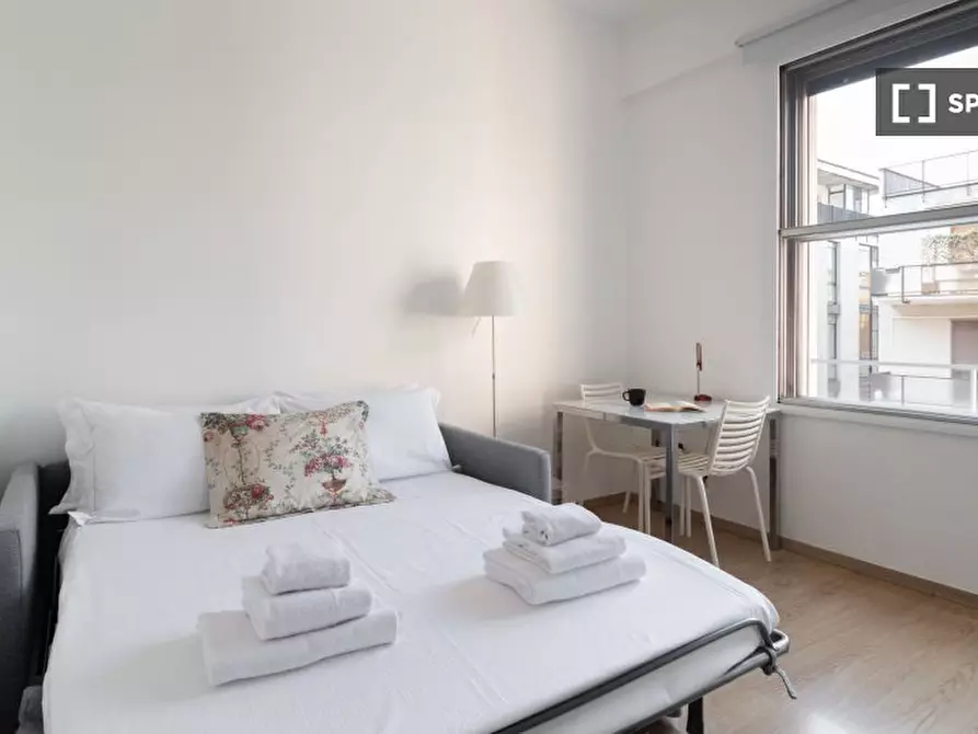 Immagine 11 di Appartamento in affitto  in Corso di Porta Nuova a Milano