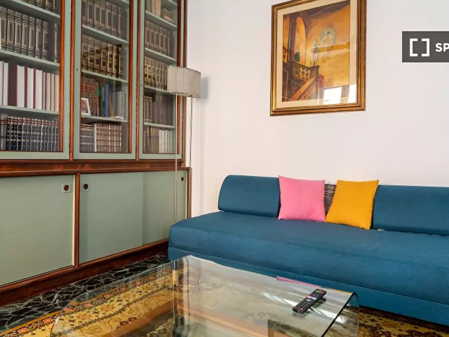 Immagine 9 di Appartamento in affitto  in Via del Borgo di S. Pietro a Bologna