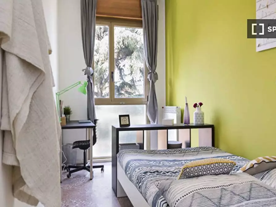 Immagine 3 di Camera condivisa in affitto  in Viale Giovanni Vicini a Bologna