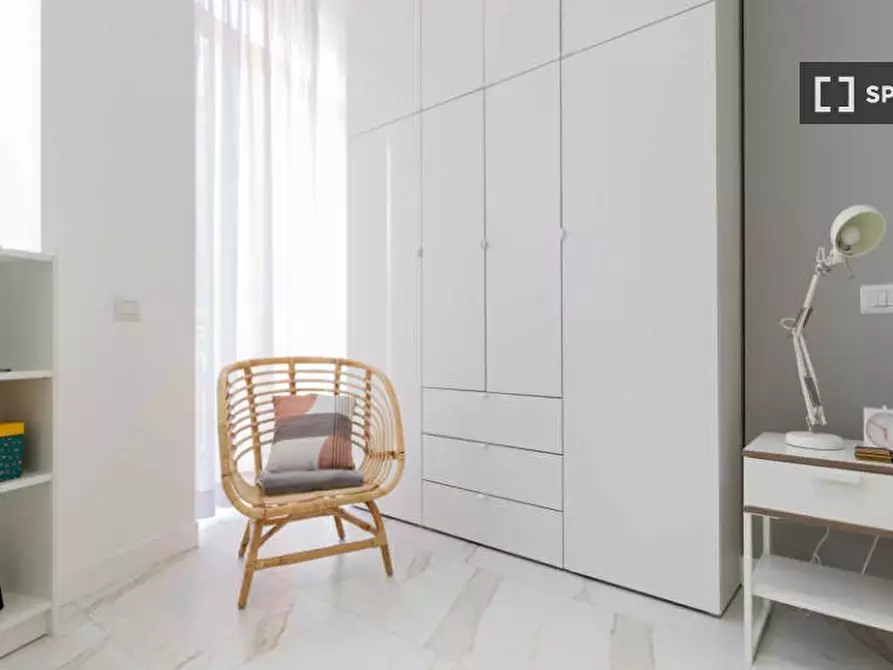 Immagine 5 di Camera condivisa in affitto  in Viale Bligny a Milano