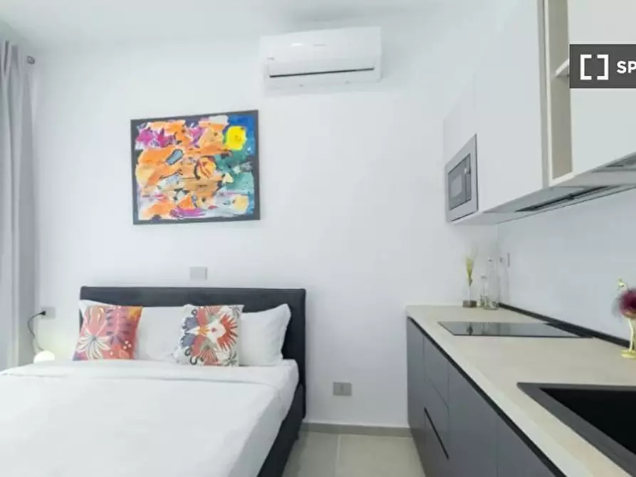 Immagine 9 di Ufficio in affitto  in Via Lombriasco a Torino